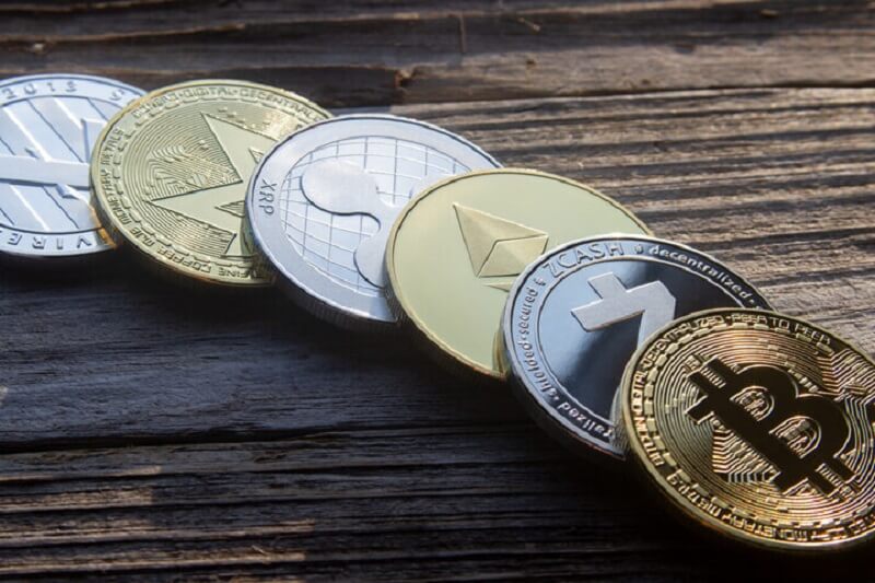 Jak inwestować w kryptowaluty, żeby nie stracić fortuny?